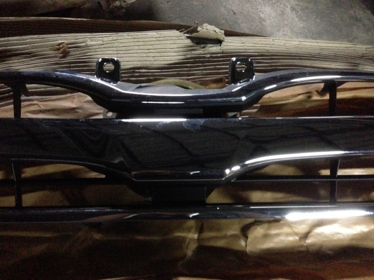 หน้ากระจังโครเมี่ยม ( แท้ 0 ) TOYOTA COMMUTER