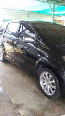 ขาย TOYOTA Wish ปี2004. เครื่องยนต์2,000cc Auto ตัว Top สภาพเครื่องสมบูรณ์ ช่วงล่างดี (ตำหนิตรงประตูด้านคนขับบุปหน่อย ประกันออกใบเคลมให้แล้ว ไปเคลมได้) ป้ายทะเบียนกรุงเทพครับ ราคาสด155,000.-บาท สนใจติดต่อ Gun Bangkok 093-9319456