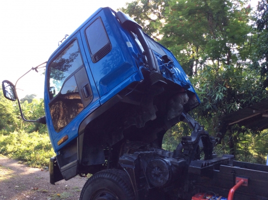 ขายรถสิบล้อดั้ม