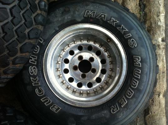 ล้อแม็ค หยดน้ำ หมุดครบ ขอบ 15 กว้าง 10 นิ้ว แม็กแท้ ทั้ง 4 ล้อ ล้อแม็ค หยดน้ำ หมุดครบ ขอบ 15 กว้าง 10 นิ้ว แม็กแท้ ทั้ง 4 ล้อ