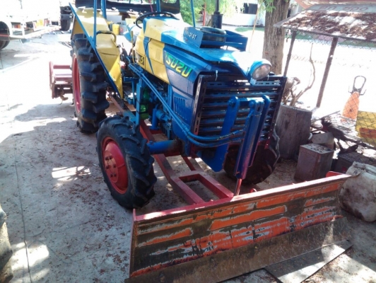 Kubota. 26. แรง.ขับเคลื่อน4ล้อ ใบมีดดันหน้าสวยๆ+ จอบหมุน.ตัวรถเปล่า45,000 Kubota. 26. แรง.ขับเคลื่อน4ล้อ ใบมีดดันหน้าสวยๆ+ จอบหมุน.ตัวรถเปล่า45,000