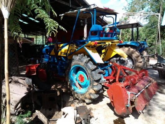 Kubota. 26. แรง.ขับเคลื่อน4ล้อ ใบมีดดันหน้าสวยๆ+ จอบหมุน.ตัวรถเปล่า45,000