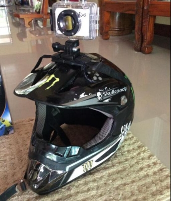 ขายหมวกพร้อมกล้อง มือสอง 2000.- ถูกๆพร้อมบันทึกภาพ