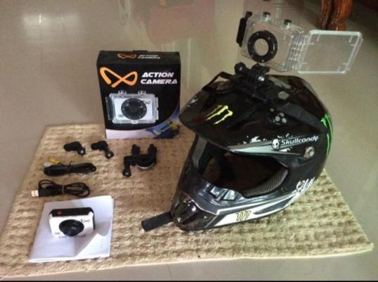 ขายหมวกพร้อมกล้อง มือสอง 2000.- ถูกๆพร้อมบันทึกภาพ