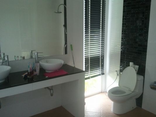 ขายบ้านพร้อมอยู่อาศัยสระว่ายน้ำ