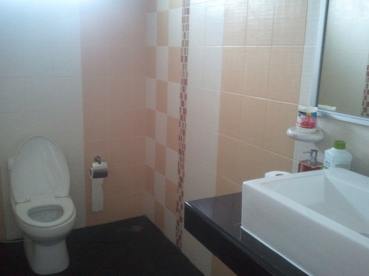 ขายบ้านพร้อมอยู่อาศัยสระว่ายน้ำ