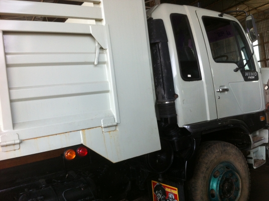 ยสิบล้อ 2 เพลา โทร 089-7188336 มีVDOประกอบ .ใต้รูปกดดูได้ครับ