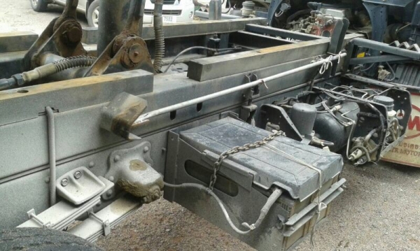 รถฮีโน่ 6 ล้อดั้ม FC9J 175 แรงม้า. ปี 55  สนใจติดต่อ 081 - 6079515