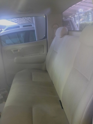 ขาย vigo double cab 4 ประตุ 2004 รุ่น G เจ้าของขายเอง  คุยราคาได้เลยครับ