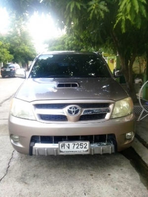 ขาย vigo double cab 4 ประตุ 2004 รุ่น G เจ้าของขายเอง  คุยราคาได้เลยครับ