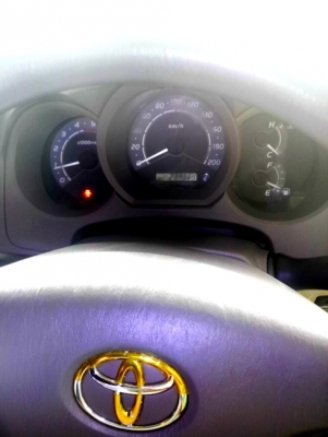 ขาย vigo double cab 4 ประตุ 2004 รุ่น G เจ้าของขายเอง  คุยราคาได้เลยครับ