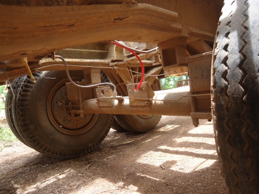 ขายหางโลว์เบสเหล็กสภาพดียาว12เมตร2เพลาไมมีทะเบืยน