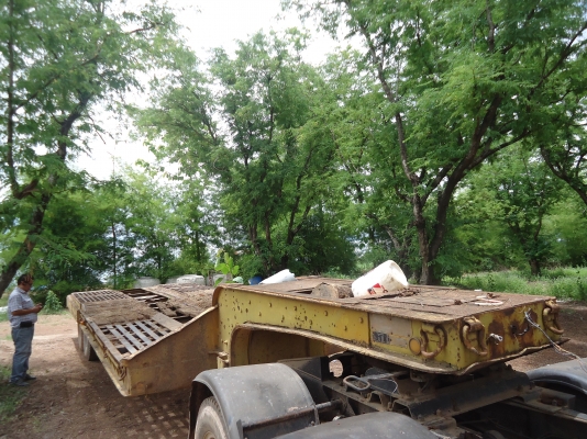 ขายหางโลว์เบสเหล็กสภาพดียาว12เมตร2เพลาไมมีทะเบืยน