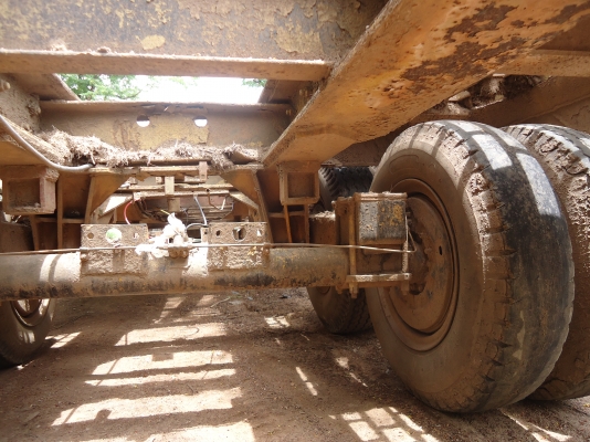 ขายหางโลว์เบสเหล็กสภาพดียาว12เมตร2เพลาไมมีทะเบืยน