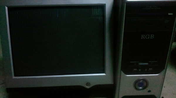 คอมฯพร้อมจอ17นิ้ว มือสอง