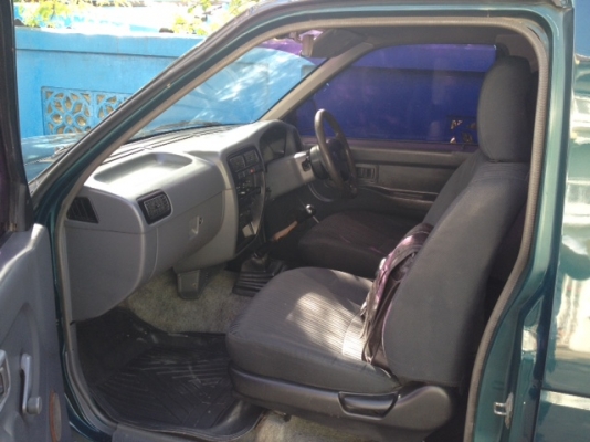 ์NISSAN BIG M มือแรก จอโค้ง ฝาแดง สภาพสวย ไม่เคยบรรทุก