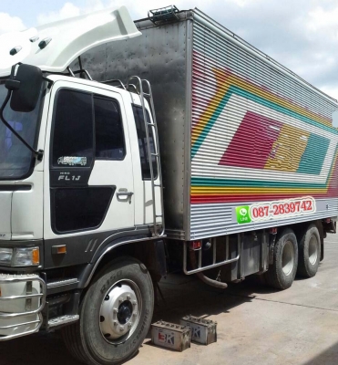 ขาย 2 คัน รถบรรทุก 10 ล้อ 1 เพลา ตู้เปียก  HINO