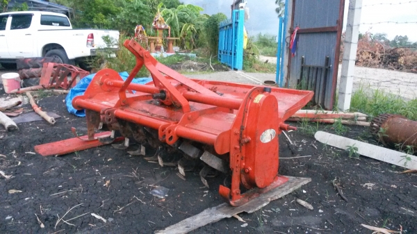 โรตารี่ตราช้าง1.6พร้อมยอย เปลี่ยนใบให้ใหม่หมด พร้อมใช้งานหนักกันเลย  สำหรับ L34-36