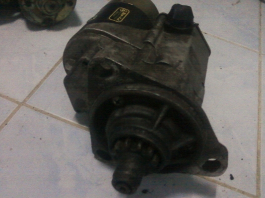 ขายไดสตาร์ท 24 v สำหรับเครื่องดีเซล 6สูป  ขายเหมา 3 ตัว  5000 บาท  ใช้งานได้ปกติ