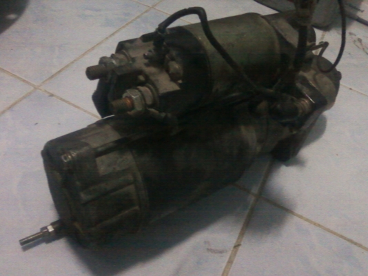 ขายไดสตาร์ท 24 v สำหรับเครื่องดีเซล 6สูป  ขายเหมา 3 ตัว  5000 บาท  ใช้งานได้ปกติ