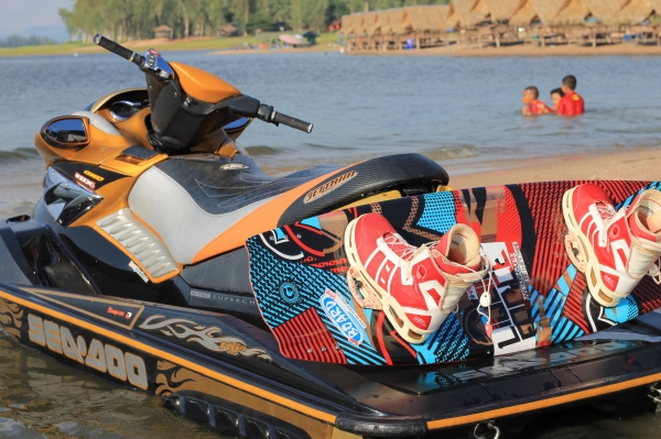 ขาย seadoo Rxp 215 ปี 2007 225,000 สภาพสวย สมบูรณ์ ขาย seadoo Rxp 215 ปี 2007 225,000 สภาพสวย สมบูรณ์