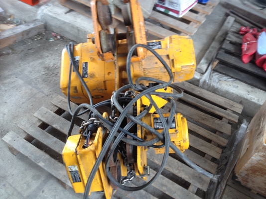 รอกไฟฟ้า KITO 500 KG. ยกสูง 6 เมตร รอกไฟฟ้า KITO 500 KG. ยกสูง 6 เมตร