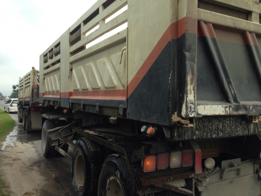 HINO  FM1A  มือหนึ่งออกห้าง ราคา 2,850,000 บาท ยอดจัดไฟแนนซ์ได้ 2,500,000 บ. บริษัทราชธานีลิสซิ่งค่ะ