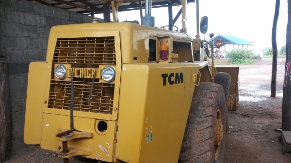รถตักล้อยาง TCM-75 ราคาถูก สภาพดี รถตักล้อยาง TCM-75 ราคาถูก สภาพดี