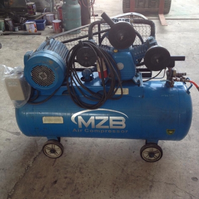 ปั๊มลมมือ 2 ใช้งานได้ดี ขนาด 200 ลิตร 7.5 แรง