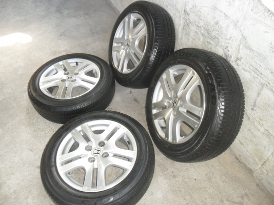 ล้อแม็ก 15นิ้ว 4รู100 Jazz พร้อมยาง สวยๆ 4 ล้อ ราคา 4300 บาท ล้อแม็ก 15นิ้ว 4รู100 Jazz พร้อมยาง สวยๆ 4 ล้อ ราคา 4300 บาท