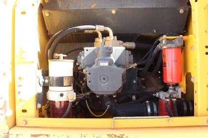 รถแบคโฮมือสอง KOMATSU PC200-7 สภาพรถเยี่ยม 090-268-2646 พร้อมจัด ไฟแนนซ์