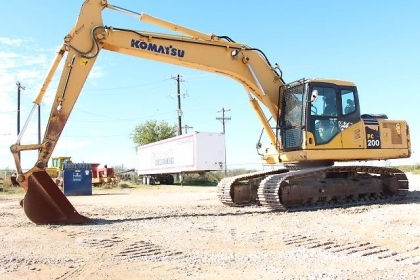 รถแบคโฮมือสอง KOMATSU PC200-7 สภาพรถเยี่ยม 090-268-2646 พร้อมจัด ไฟแนนซ์