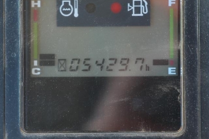 รถแบคโฮมือสอง KOMATSU PC200-7 สภาพรถเยี่ยม 090-268-2646 พร้อมจัด ไฟแนนซ์