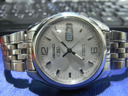 9มิ.ย.((น้าเล็ก)) นำเสนอนาฬากิข้อมือ