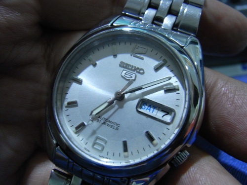 9มิ.ย.((น้าเล็ก)) นำเสนอนาฬากิข้อมือ