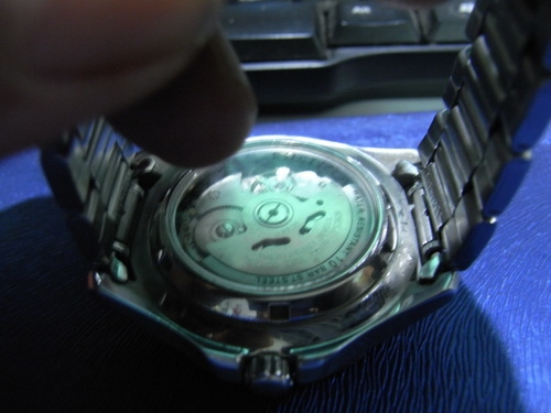 9มิ.ย.((น้าเล็ก)) นำเสนอนาฬากิข้อมือ 9มิ.ย.((น้าเล็ก)) นำเสนอนาฬากิข้อมือ