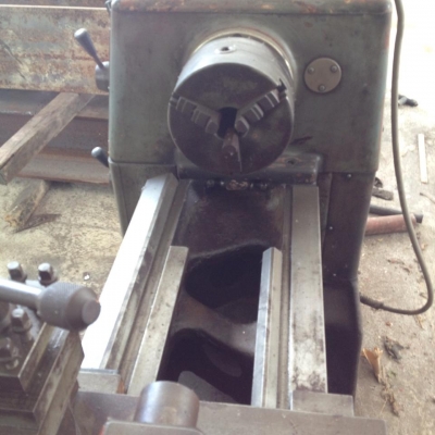 เครื่องกลึง TUDA  เก่าญี่ปุ่น  สถาพดีพร้อมใช้งาน ไม่เคยใช้งานในไทย