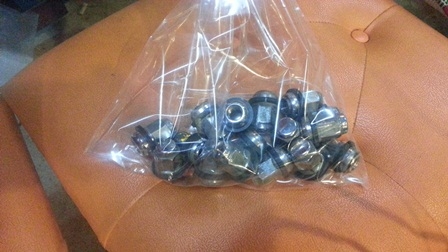 ล้อ HONDA CITY กระทะพร้อมยาง มีฝาครอบล้อและน็อตครบ1ชุด ล้อ HONDA CITY กระทะพร้อมยาง มีฝาครอบล้อและน็อตครบ1ชุด