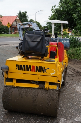 ขายรถบด AMMANN 2.8  ตัน ระบบสั่นสะเทือน