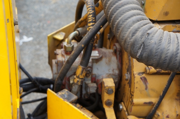 ขายรถบด AMMANN 2.8  ตัน ระบบสั่นสะเทือน