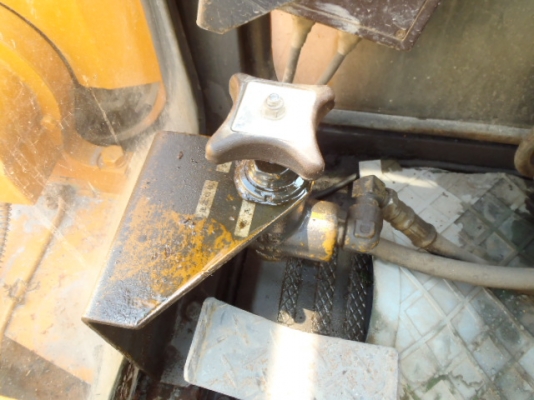 รถเจาะ Nissha NB60-2 กำลังมาจากญี่ปุ่นครับ รถเจาะ Nissha NB60-2 กำลังมาจากญี่ปุ่นครับ