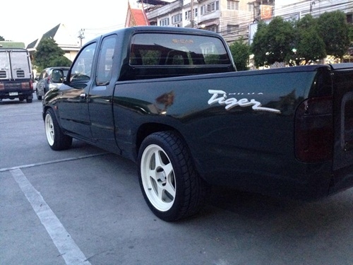 ขาย,Toyota Tiger-cab 2001 แต่งพองามเอกสารพร้อม 235,000