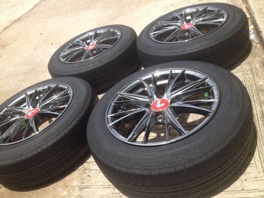 ขายล้อแม้ก 15 พร้อมยาง 175/65/15 ยาง Bridgestone ปี 11