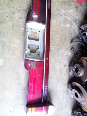 ไฟท้ายทับทิมไฮเอสตุ้ปี90