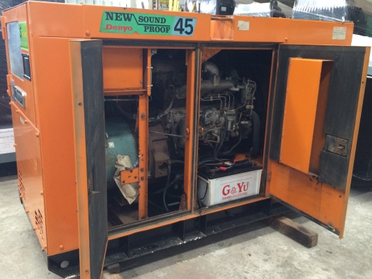 จำหน่ายเครื่องกำเนิดไฟฟ้า Denyo ขนาด 37/45 kva พร้อมตู้ครอบเก็บเสียง 260,000 บาท จำหน่ายเครื่องกำเนิดไฟฟ้า Denyo ขนาด 37/45 kva พร้อมตู้ครอบเก็บเสียง 260,000 บาท