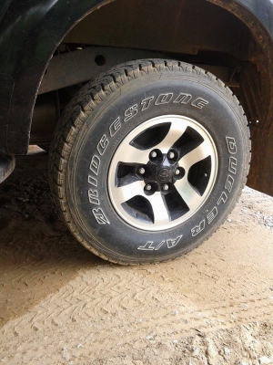 ขายแม็กพร้อมยาง 10000 ทั้ง4ล้อ ดอกเยอะๆ