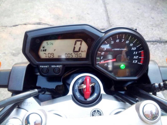 ต้ำพระราม2ขายYAMAHA FZ1 ปี2009 เอกสารทะเบียนโอนนอก รถวิ่งมา5XXXโล เท่านั้นครับสภาพป้ายแดง