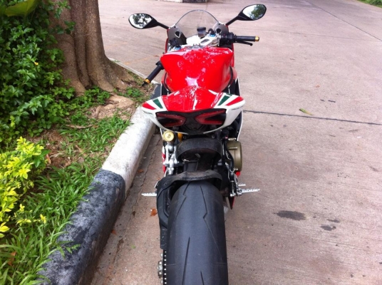 ขายดาน์รถบิ๊กไบค์ DUCATI (1199) ครับ รถแต่งสวยๆครับ สนใจมาลองดู ราคาคุยกันได้ ขายดาน์รถบิ๊กไบค์ DUCATI (1199) ครับ รถแต่งสวยๆครับ สนใจมาลองดู ราคาคุยกันได้