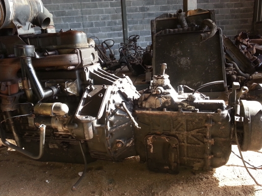 เครื่อง 6BF 185 แรง พร้อมเกียร์ เสื้อลาย พร้อมใบค้มลงเล่ม เครื่องดีไม่มีไอ เกียร์ไม่หอน