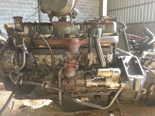 เครื่อง 6BF 185 แรง พร้อมเกียร์ เสื้อลาย พร้อมใบค้มลงเล่ม เครื่องดีไม่มีไอ เกียร์ไม่หอน